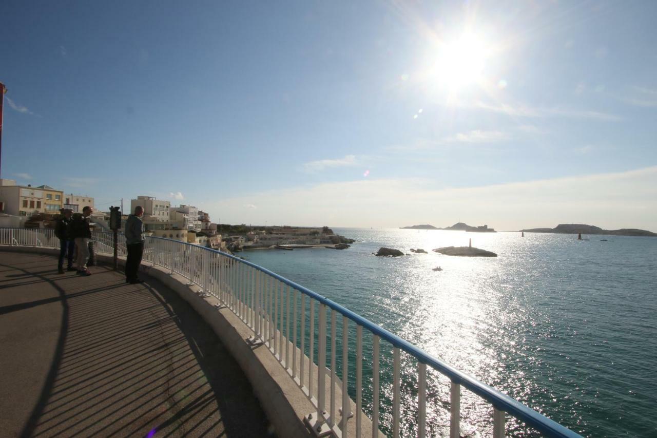 Stud Terras Ville Corniche 2 Pers Stat Gratuit Rue Modif Suivt Possib Et Accord Exclusif マルセイユ エクステリア 写真